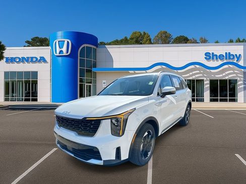 Used 2025 Kia Sorento EX image 4