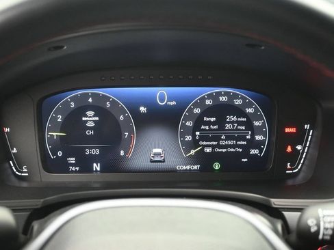 Used 2023 Honda Civic Type R image 13