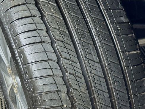 Used 2021 Mercedes-Benz GLE 350 GLE 350 image 41