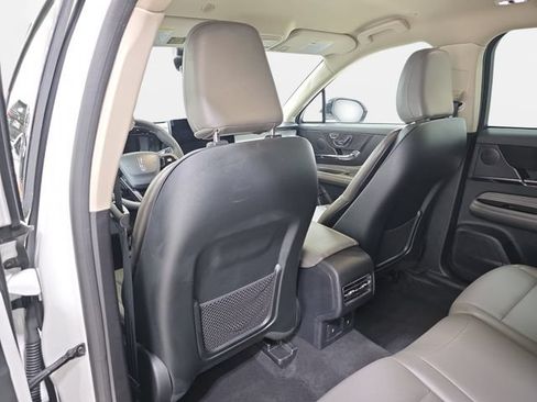 Certified 2023 Lincoln Corsair AWD w/ Equipment Group 101A image 10