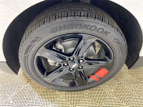 Used 2019 Chevrolet Equinox LT image 22