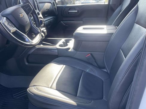 Used 2022 Chevrolet Silverado 2500 LTZ w/ LTZ Premium Package image 7