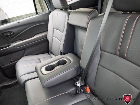 Used 2022 Honda Pilot TrailSport image 41