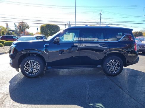 New 2026 Nissan Armada SL w/ Captain's Chari Seat Package AWD/4WD image 7