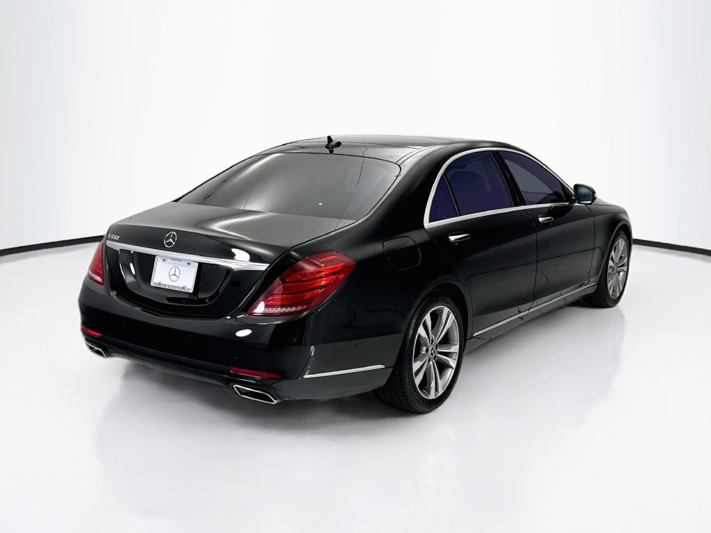 Used 2017 Mercedes-Benz S 550 Sedan image 5