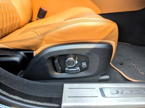 Used 2017 Jaguar XJ L Supercharged image 41