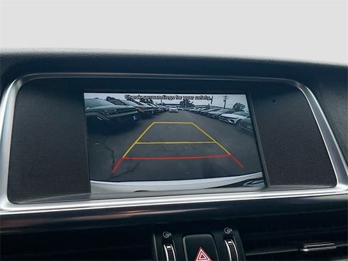 Used 2017 Kia Optima Premium image 13