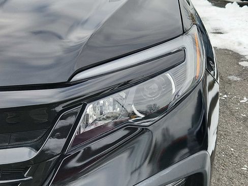 Certified 2022 Honda Pilot Special Edition image 9