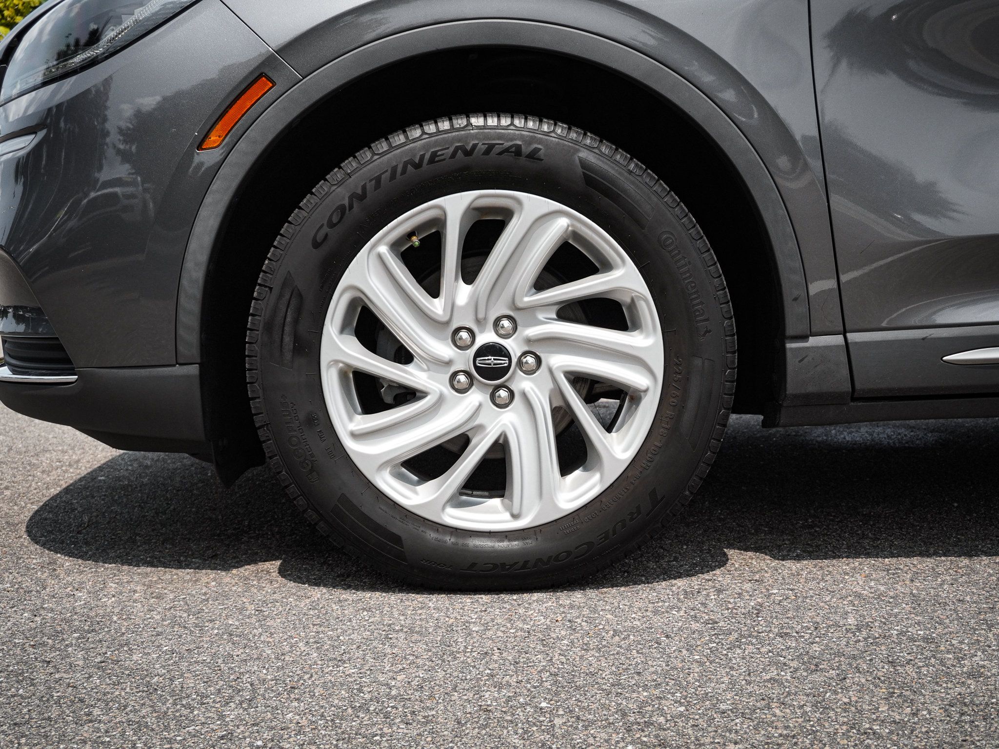 Used 2021 Lincoln Corsair FWD image 13