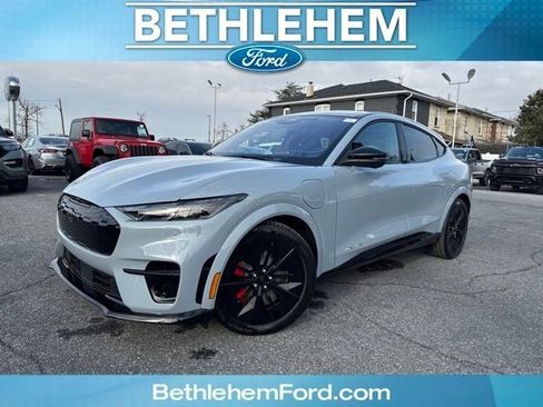 New 2025 Ford Mustang Mach-E GT image 1