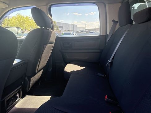 Used 2019 RAM 1500 Express w/ Express Value Package AWD/4WD image 15