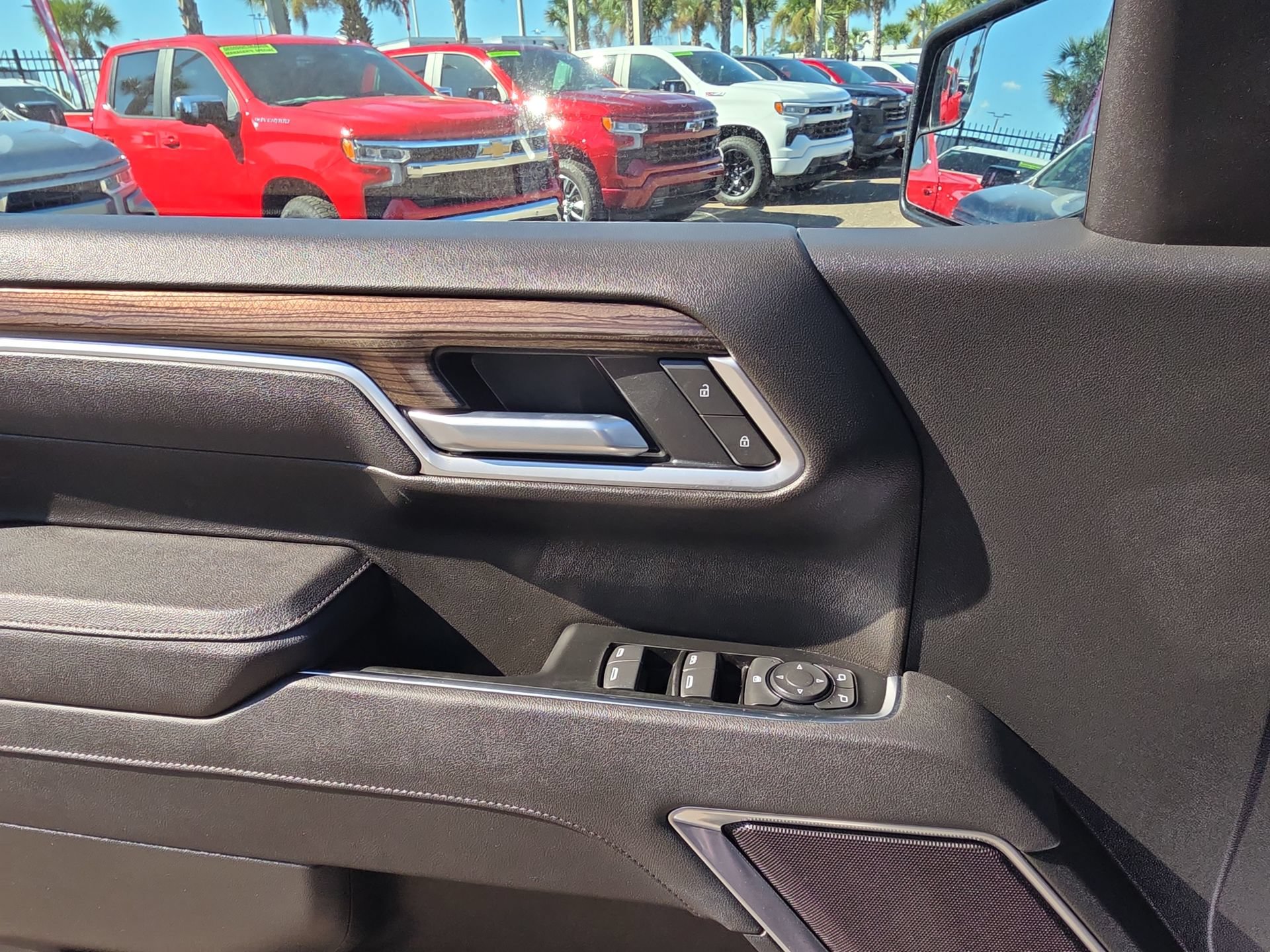 Used 2026 Chevrolet Silverado 1500 RST RWD image 30