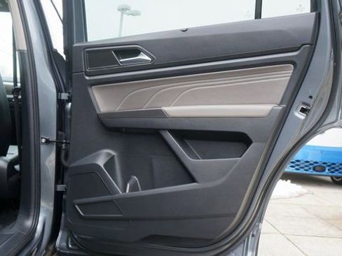 Certified 2023 Volkswagen Atlas SE w/ Panoramic Sunroof Package image 55