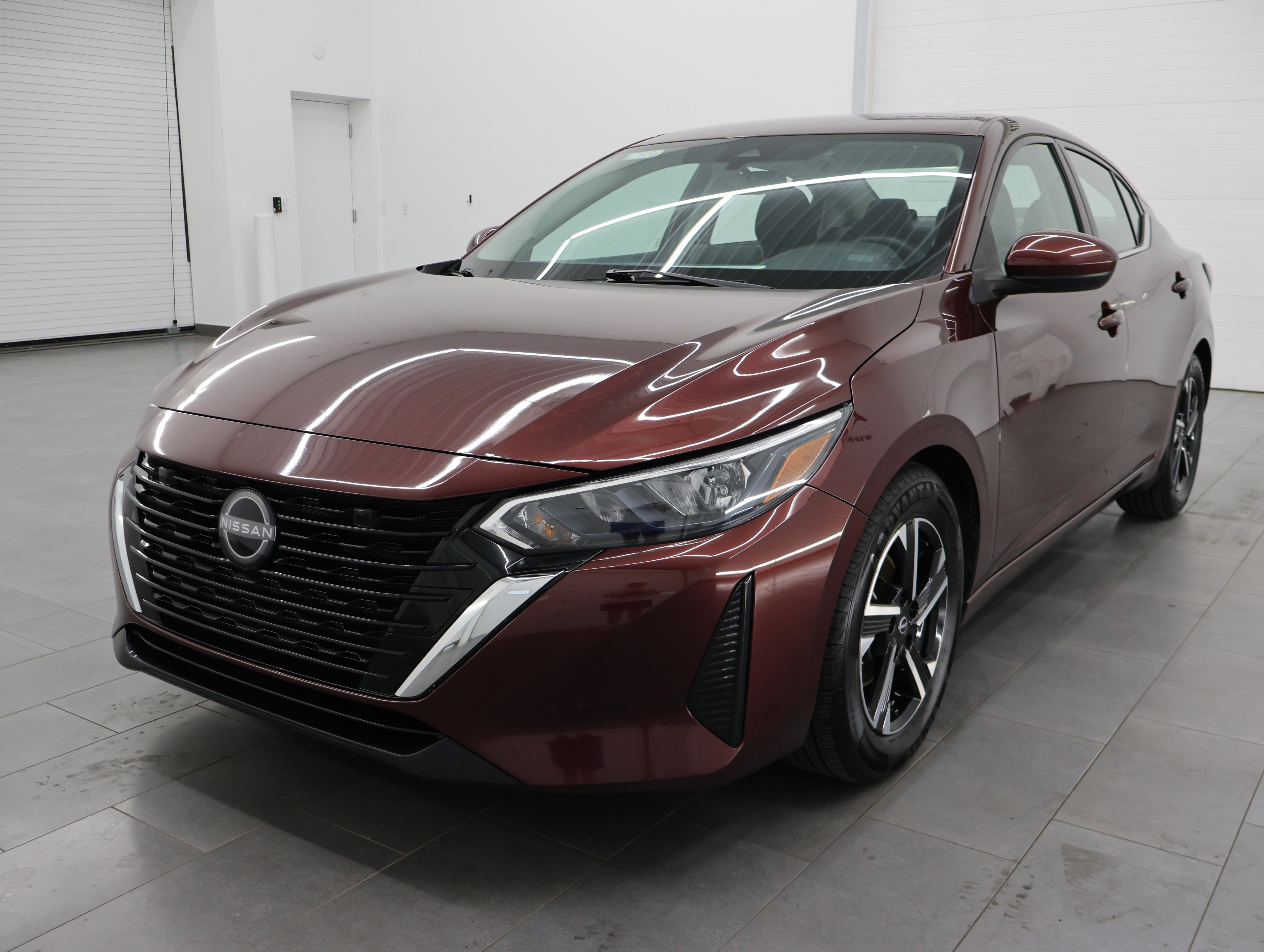 Used 2024 Nissan Sentra SV FWD image 7
