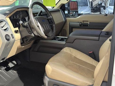 Used 2011 Ford F250 Lariat w/ Lariat Ultimate Pkg AWD/4WD image 7
