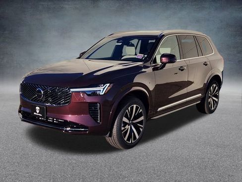 New 2026 Volvo XC90 B5 Core w/ Protection Package image 3