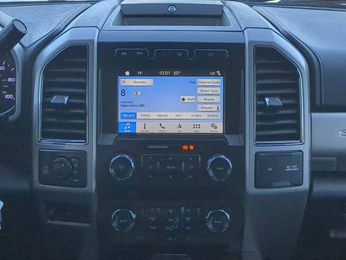 Certified 2019 Ford F250 Lariat w/ Lariat Value Package image 16