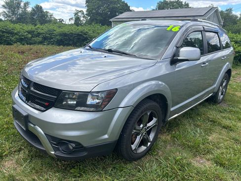 Used 2016 Dodge Journey Crossroad w/ Popular Equipment Group FWD image 1