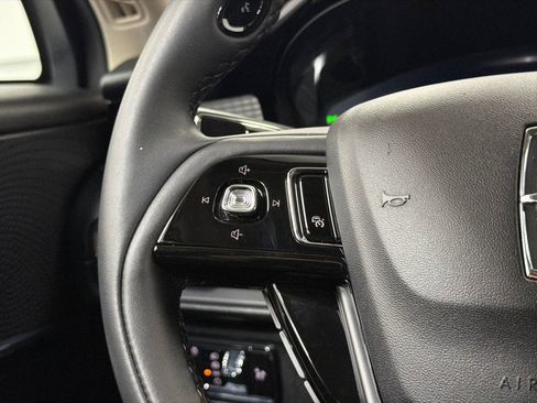 Used 2023 Lincoln Corsair FWD image 22