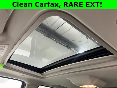 Used 2011 Cadillac Escalade EXT Luxury image 20