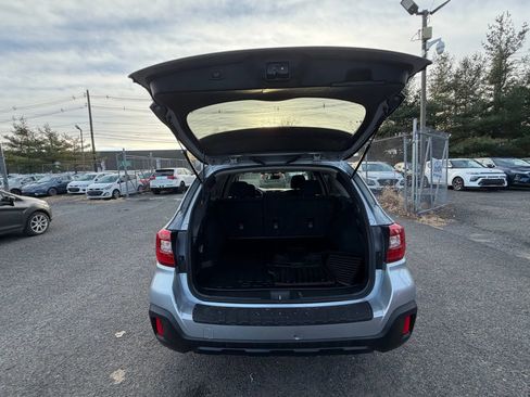 Used 2019 Subaru Outback 2.5i Premium image 31