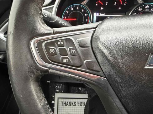 Used 2017 Chevrolet Malibu LT image 26