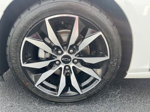 Used 2024 Chevrolet Malibu RS image 28