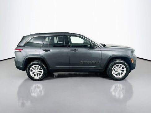 New 2025 Jeep Grand Cherokee Laredo X w/ Luxury Tech Group I image 8