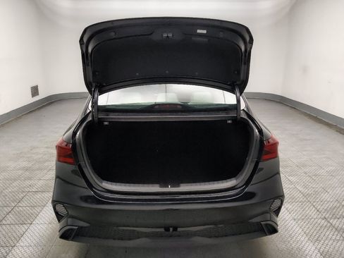 Used 2023 Kia Forte LXS w/ LXS Technology Package FWD image 29