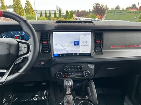 New 2025 Ford Bronco Raptor image 23