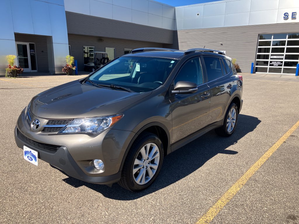 Used 2014 Toyota RAV4 Limited AWD/4WD image 2