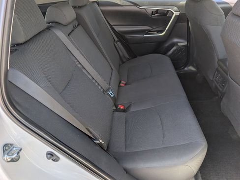 Used 2025 Toyota RAV4 LE FWD image 5
