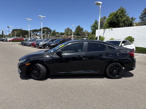 Used 2019 Honda Civic LX image 2