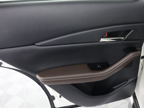 Used 2023 MAZDA CX-30 AWD 2.5 S w/ Premium Package image 27