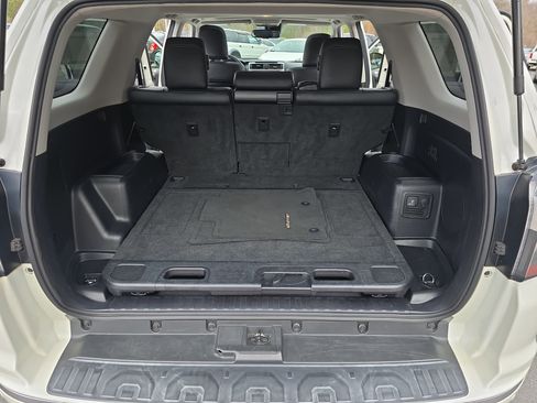 Used 2020 Toyota 4Runner Limited image 13