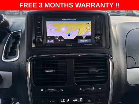 Used 2019 Dodge Grand Caravan GT FWD image 19