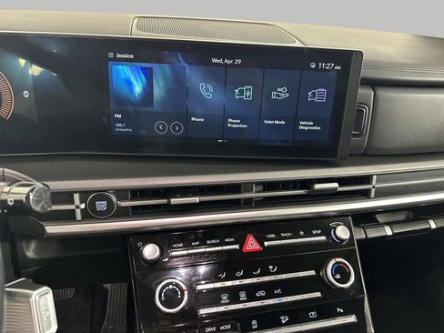 Certified 2025 Hyundai Santa Fe SE FWD image 18