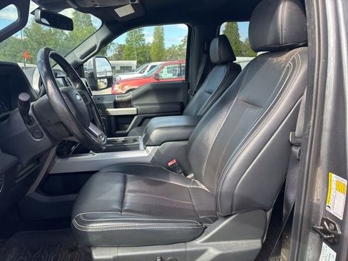 Used 2022 Ford F350 Lariat w/ Lariat Ultimate Package image 9