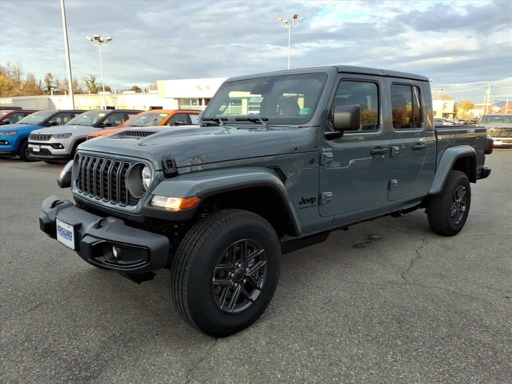 New 2026 Jeep Gladiator Sport AWD/4WD image 8