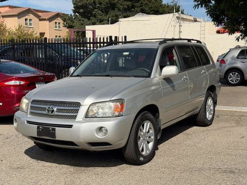 Used 2007 Toyota Highlander 4WD Hybrid image 1