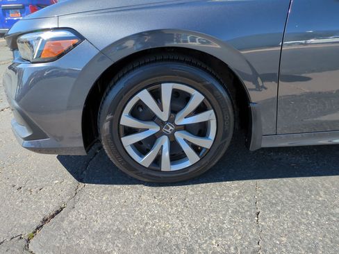 Used 2024 Honda Civic LX image 11