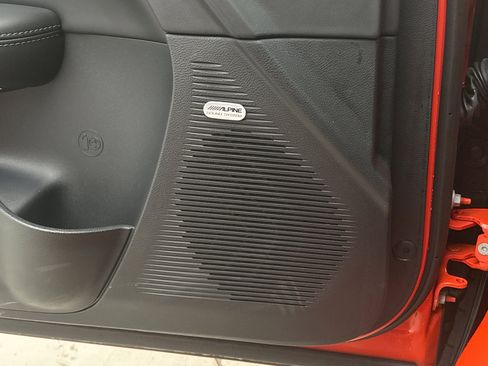 Used 2022 Dodge Challenger R/T Scat Pack w/ Plus Package image 17