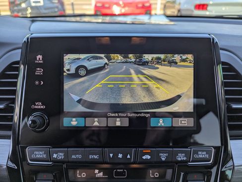 Used 2024 Honda Odyssey Elite image 22