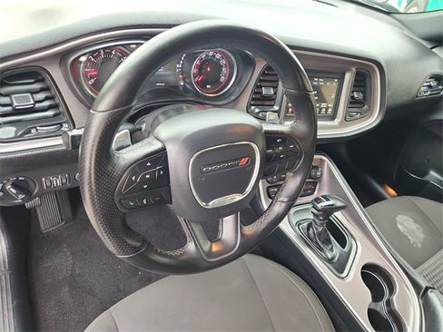 Used 2022 Dodge Challenger GT image 19