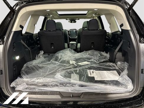 Used 2026 Subaru Ascent Limited AWD/4WD image 28