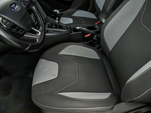 Used 2018 Ford Focus ST FWD image 14
