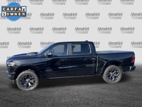 Used 2020 RAM 1500 Limited w/ Black Appearance Package AWD/4WD image 7