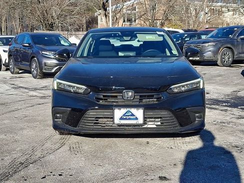 Certified 2022 Honda Civic EX image 2