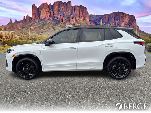 New 2026 Volkswagen Tiguan SE R-Line FWD image 3