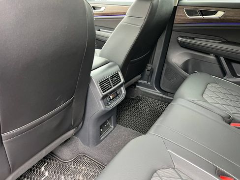 New 2025 Volkswagen Atlas SEL Premium R-Line AWD/4WD image 38